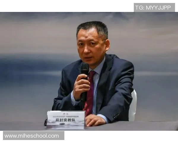 团结奋进成都网球队的团队协作与竞技精神探讨