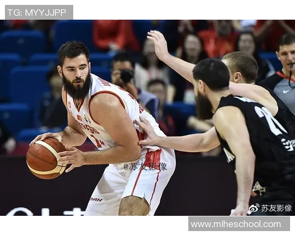 南京篮球队在欧锦赛积分榜上以92分稳居第一名展现强劲实力