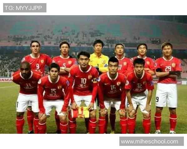 广州羽毛球队在钻石联赛中的灵活性表现分析与启示