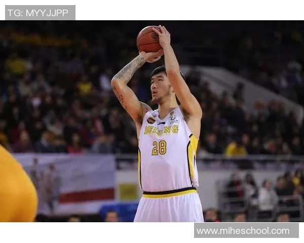 武汉网球队以75分稳居杯赛积分榜首位展现强劲实力